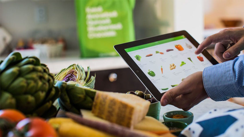 خرید از سوپر مارکت آنلاین رادیکالا