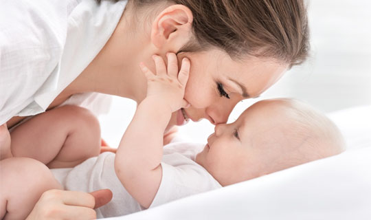 سرویس مراقبت و نگهداری از کودک و سالمند آچاره